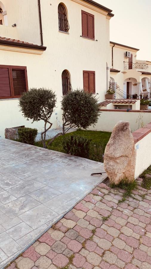 Casa Vacanza Tanaunella Villa Budoni Exterior foto