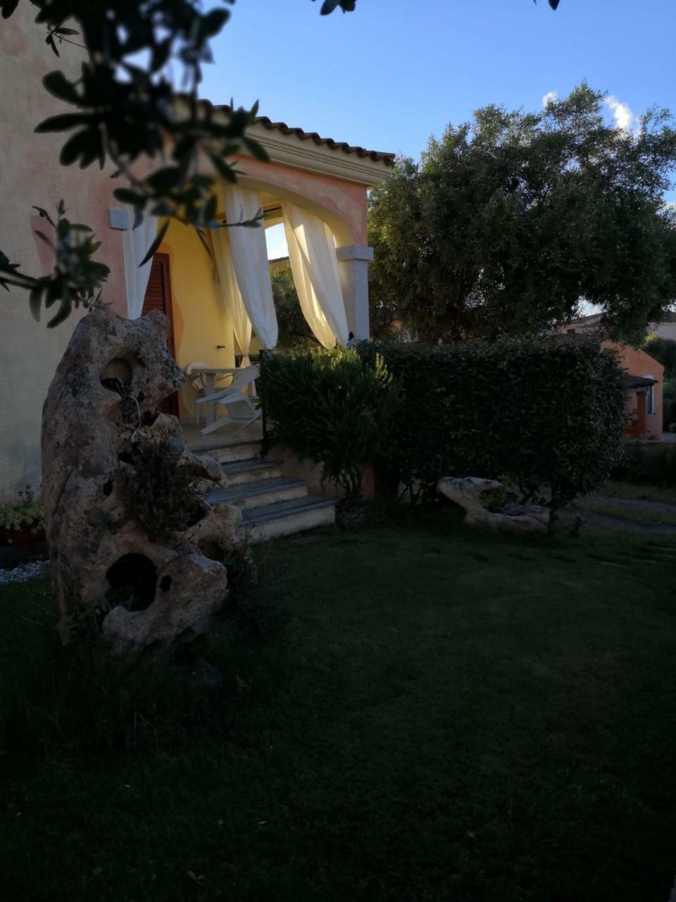 Casa Vacanza Tanaunella Villa Budoni Exterior foto